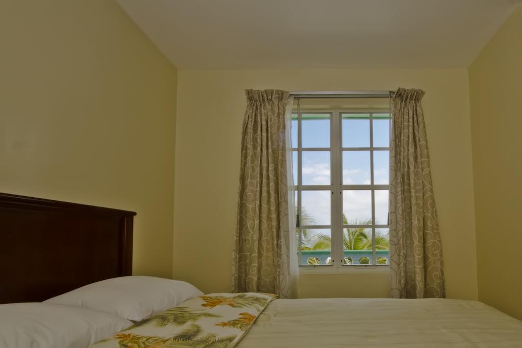 Rainbow Hotel Caye Caulker Dış mekan fotoğraf